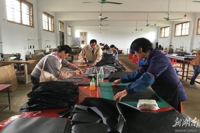 扶贫车间进村，脱贫致富路宽——江华食用农产品产业助力百姓家门口就业